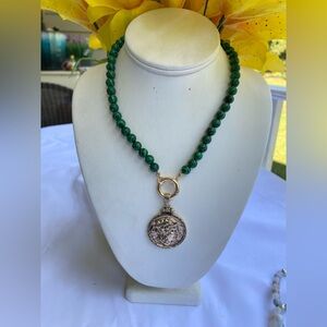 MAAN STATEMENT NECKLACE